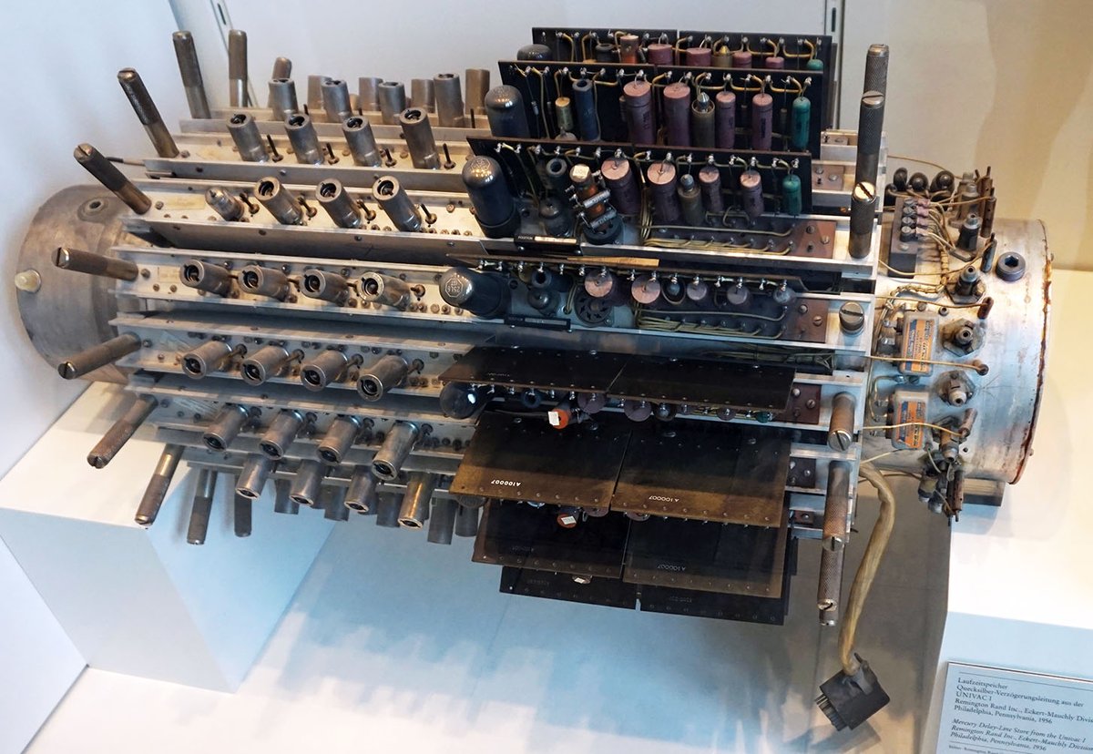 effectrode's tweet image. Gentlemen, I give you the Effectrode vacuum tube delay. #prototype #effectspedals #guitarfx #guitartone