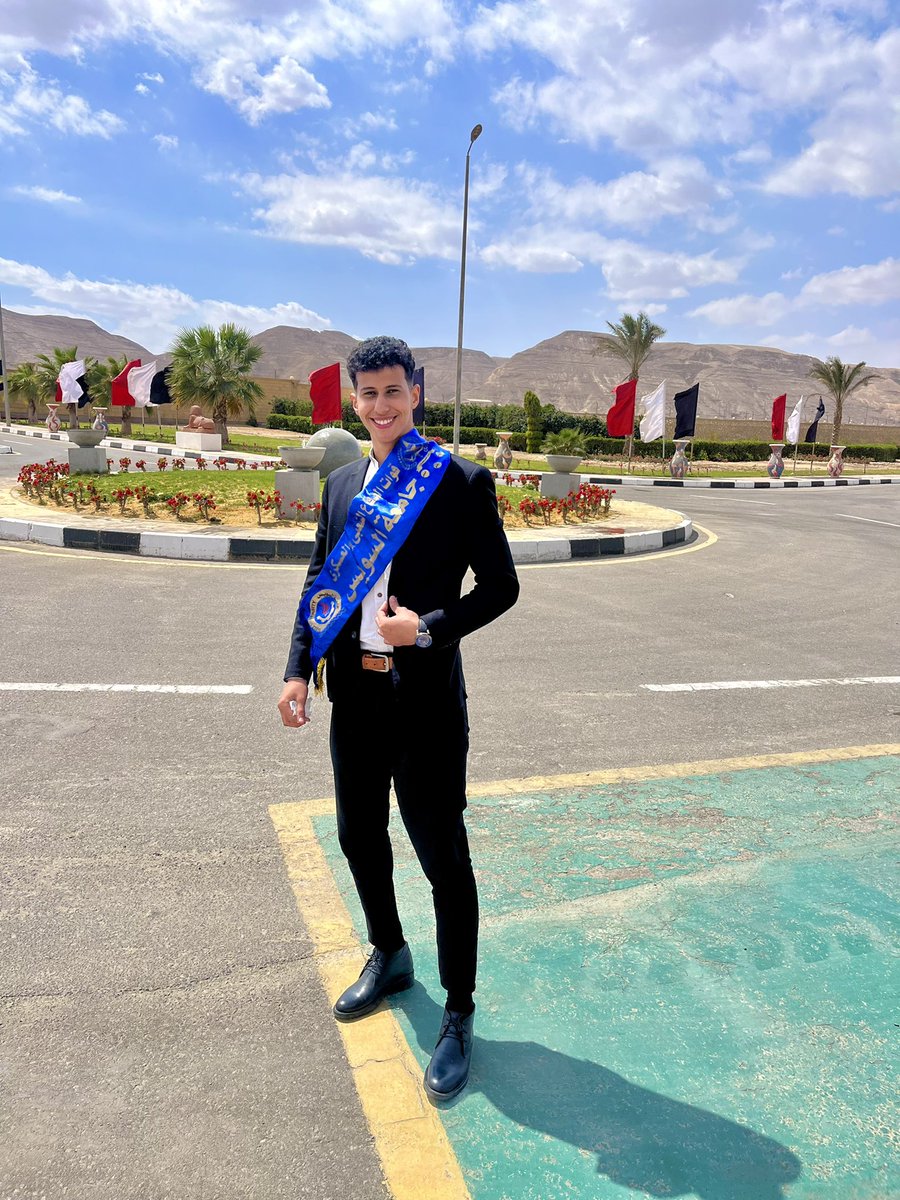 MahmoudElsholy's tweet photo. Man in formal 🏛 https://t.co/tYe64XWKAl