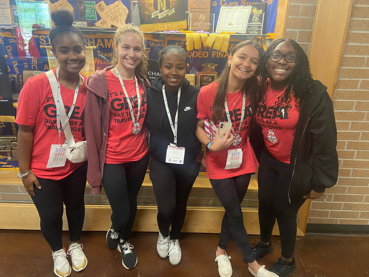 Congrats to our Quiz Bowl team in making program history with the first ever GHATS victory with a 5-2 win over Hargrave in first round. Way to go Hayley, Makaila, Jordan, Aubrey, &amp; Alyssa.
