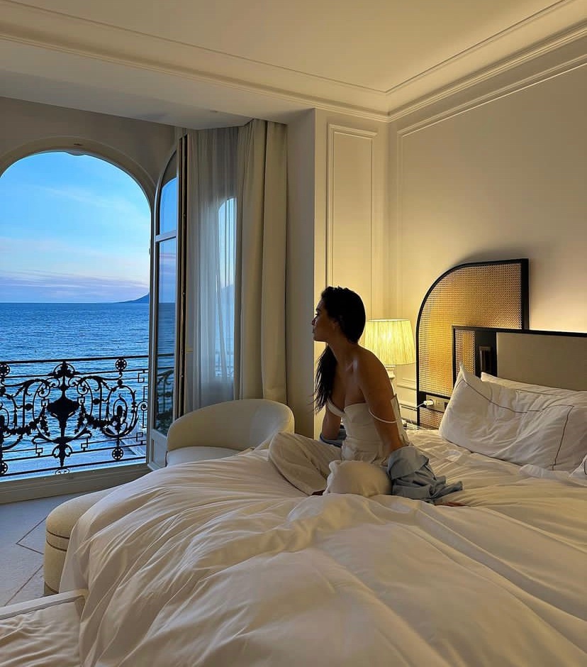 romsthinker's tweet image. morana taken by tristan on their lil vacation