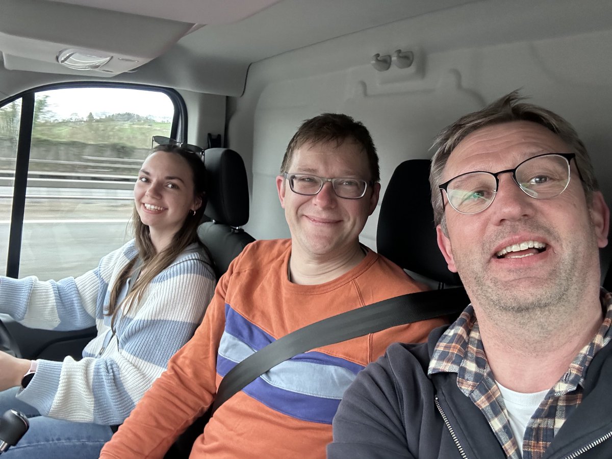 Almost back at Egham with a bit of Johnny Cash on the radio to get us there.  And contributed Great trip with the MSc students and thanks to all who came along ⁦<a href="/IanPMatthews/">Ian Matthews</a>⁩ ⁦<a href="/AnnaBeckett98/">Anna Beckett</a>⁩ ⁦<a href="/RHULGeography/">RHULGeography</a>⁩ ⁦<a href="/CQRRHUL/">CQR RHUL</a>⁩