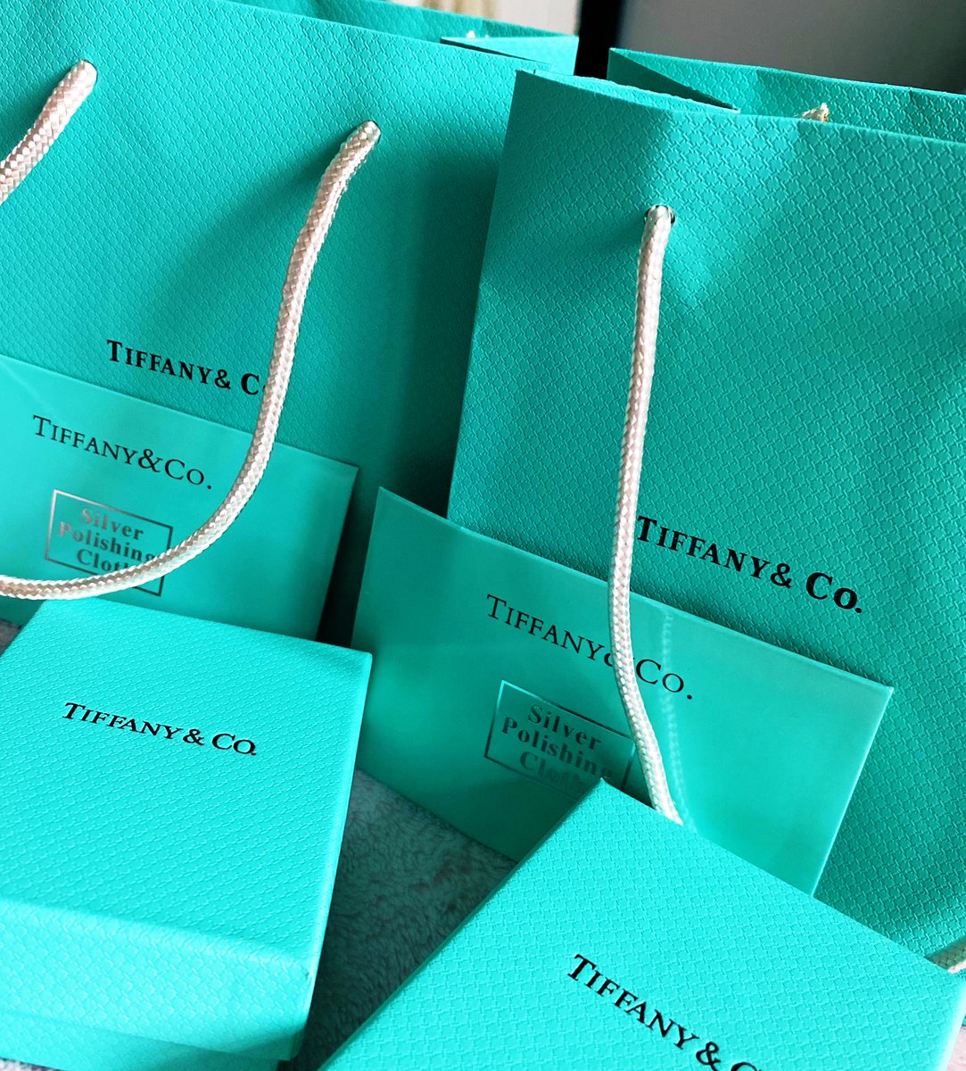 Crystal_leigh06's tweet photo. Just Wow😍Gifts Have Arrived For Myself &amp; @Grace73447 We Maybe Mean When Requested (especially grace 🤣) We Are Also Human &amp; Truly Grateful To Anyone Who Supports Us! Thank You So Much!! Beautiful 😍 
❤️❤️💋💋 #paypig #gooner #slave #simp #findom #doubletribute #DoubleTrouble https://t.co/wdZSGetsky