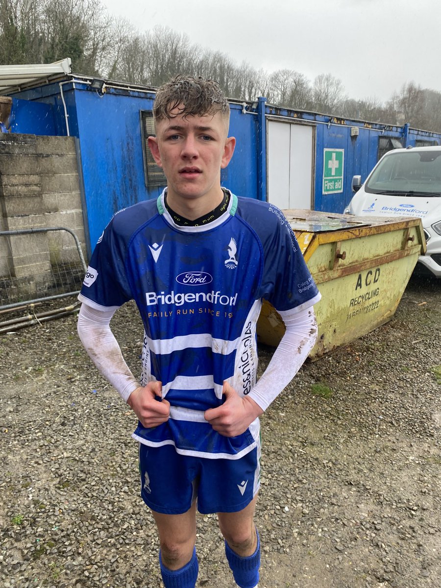 AlgyFord9's tweet photo. Proud of you today ⁦@HarriFord4⁩ well done on your ⁦⁦@bridgendravens⁩ debut and a solid 23 mins under your belt #keepworkinghard https://t.co/r5Io17eBUY
