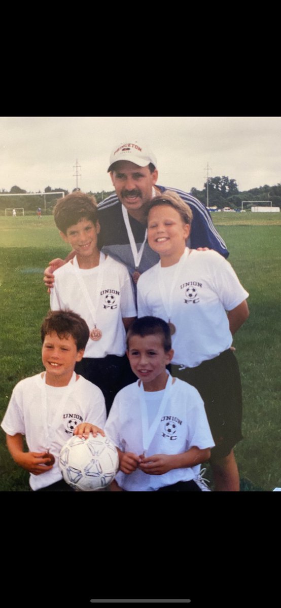 theeelsdeal's tweet photo. @drewhinshaw here is a youth picture of evan playing soccer with his teammates playing in the national 3 v 3 tournament, coached him for years just thought to send it to you as it is a great picture of him #FreeEvanGershkovich #FreeEvan https://t.co/jI58DhdJX7