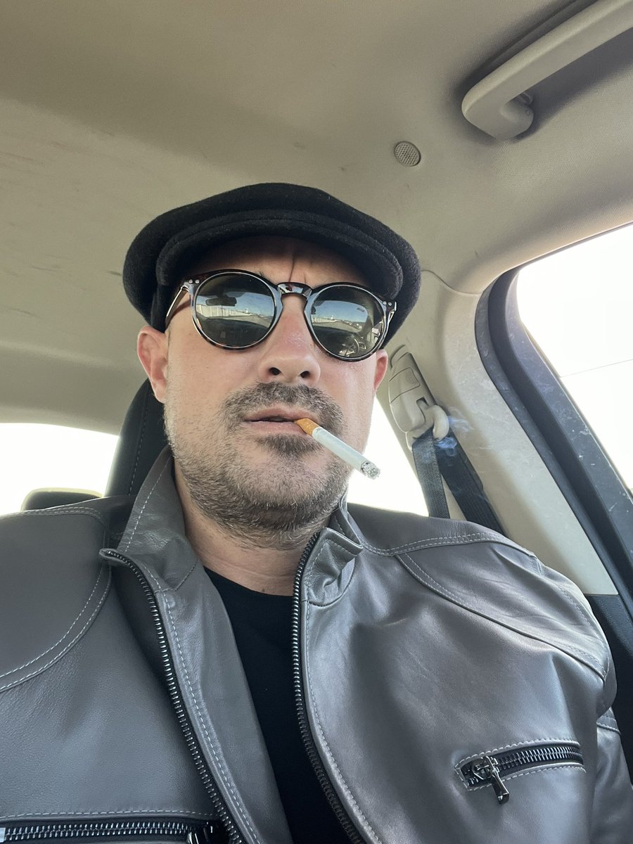 buckeyebobcat10's tweet image. #greaser