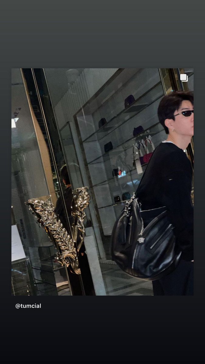 babiisid's tweet photo. [INSTAGRAM STORY'S UPDATE]
010423
tumcial @off_tumcial

Babiis please like and comment P'Off's recent post on ig too 🥰💚

-N
#VersaceRepeat
#ออฟจุมพล #OffJumpol https://t.co/d7wRLQcilJ