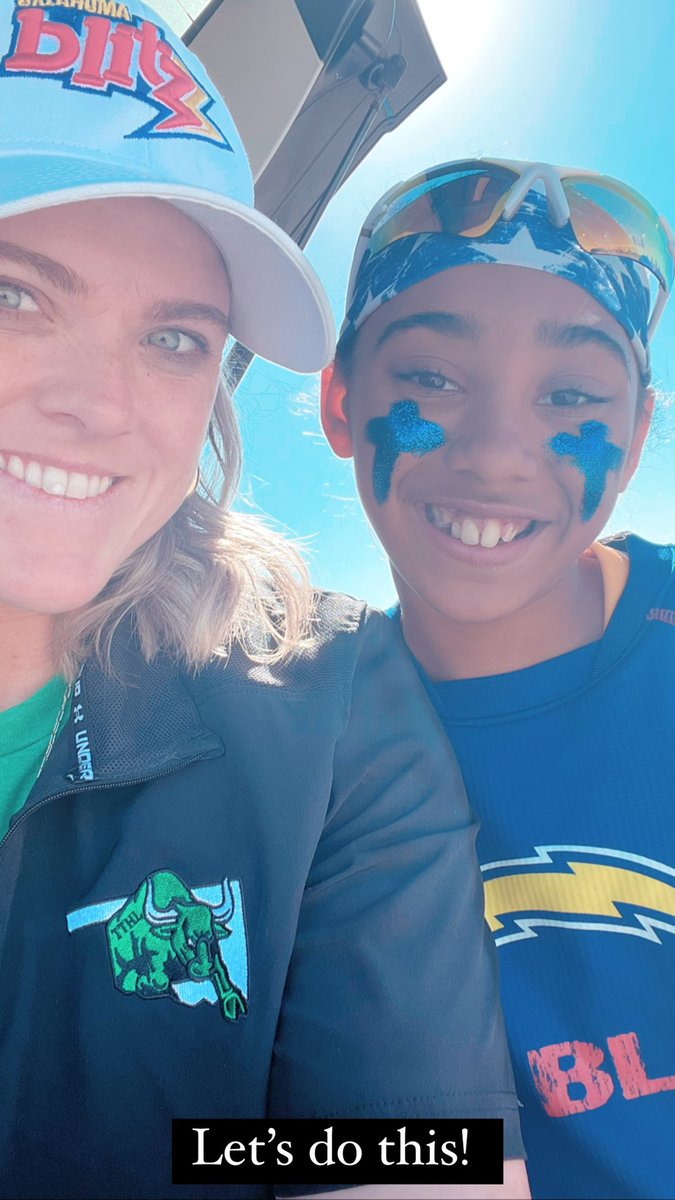 Kalynnhager27's tweet photo. Ready to cheer my girl on today #okblitz https://t.co/g3dbLb14HT