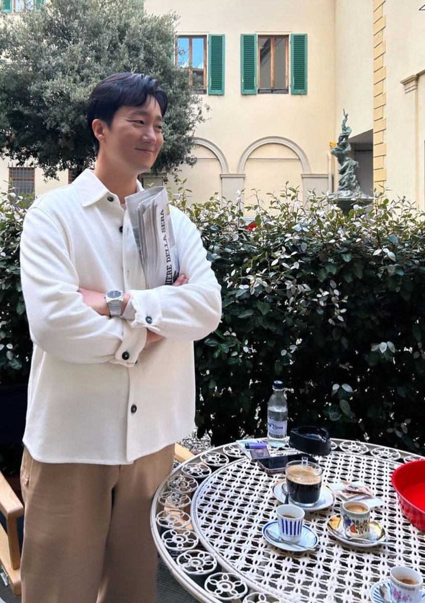 onlyanymany's tweet photo. 나도 이런 남자가 밥 사달라 술 사달라하면 그냥 콩팥을 하나 팔아서라도... https://t.co/NNVvSUNagc