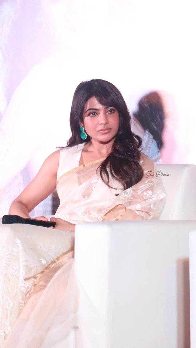 Notorious_Spy's tweet photo. Love You @Samanthaprabhu2 🫶🏻🤍
#SamanthaBdayMonthBegins 

#Shaakuntalam
#Samantha #SamanthaRuthPrabhu
#ShaakuntalamOnApril14 https://t.co/TpHR3Hlikv