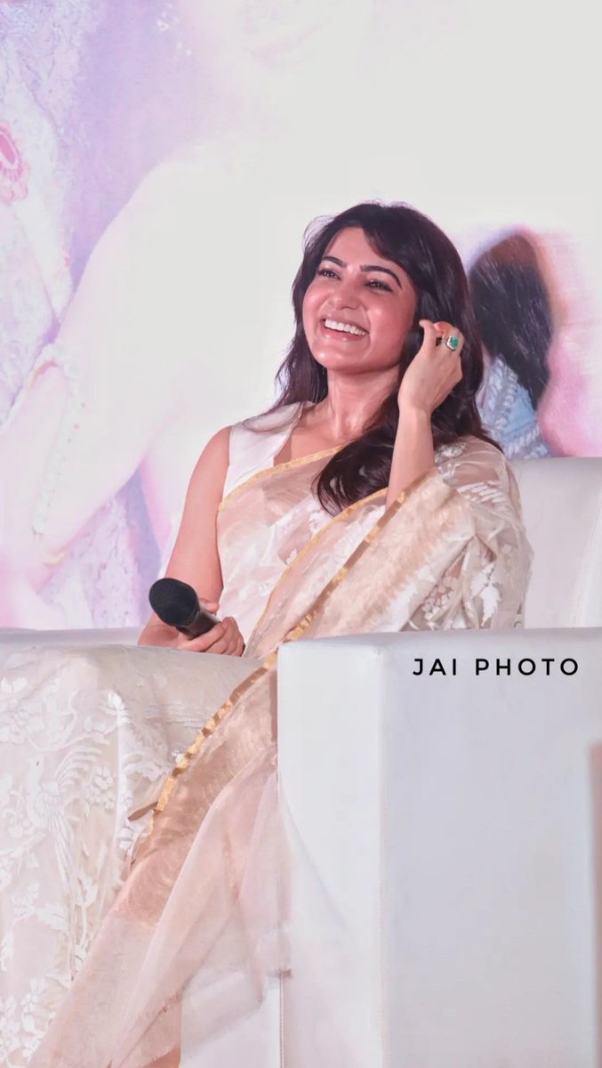 Notorious_Spy's tweet photo. Love You @Samanthaprabhu2 🫶🏻🤍
#SamanthaBdayMonthBegins 

#Shaakuntalam
#Samantha #SamanthaRuthPrabhu
#ShaakuntalamOnApril14 https://t.co/TpHR3Hlikv