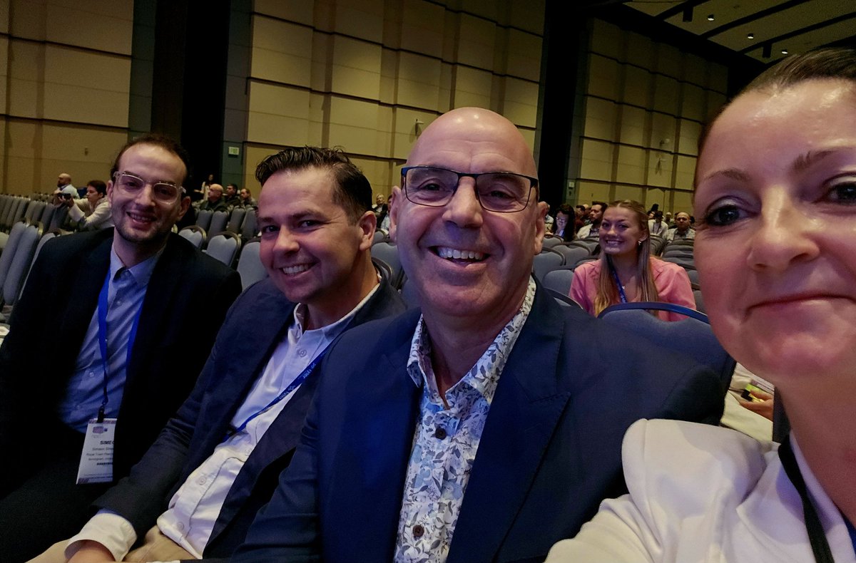 Victoria Hills tweet media