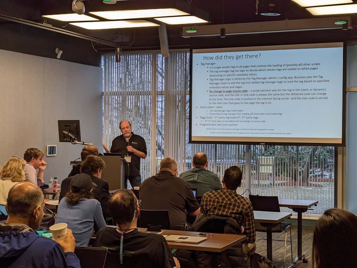 InternMike tweet media