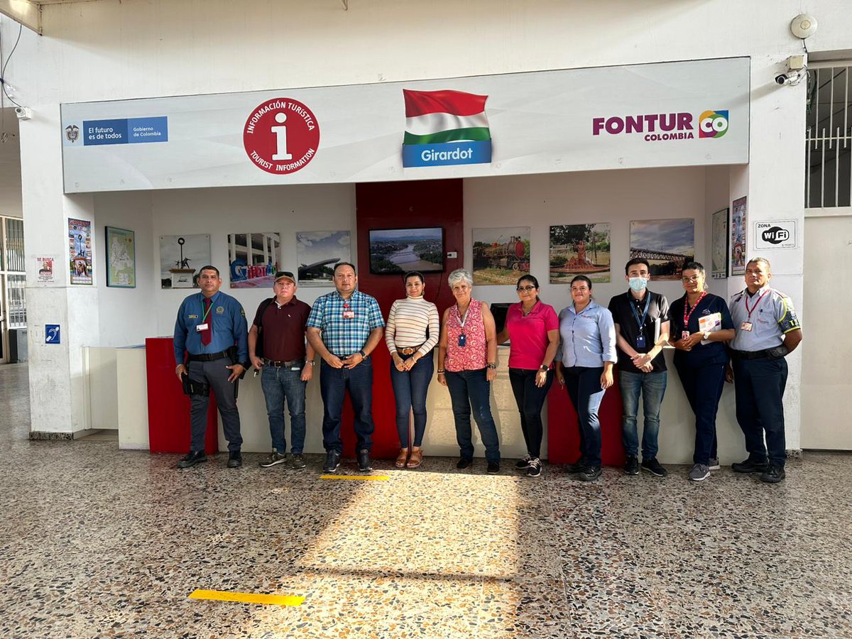 TTGirardotSA's tweet photo. Instalación del Puesto de Mando Unificado, con la presencia de las diferentes autoridades, Instalación PUESTO DE MANDO UNIFICADO Temporada de Semana Santa Periodo comprendido del 31 de marzo al 10 abril 2023
#Conalter
#ViajeSeguro
#SemanaSantaSegura https://t.co/cdIpXROZBw