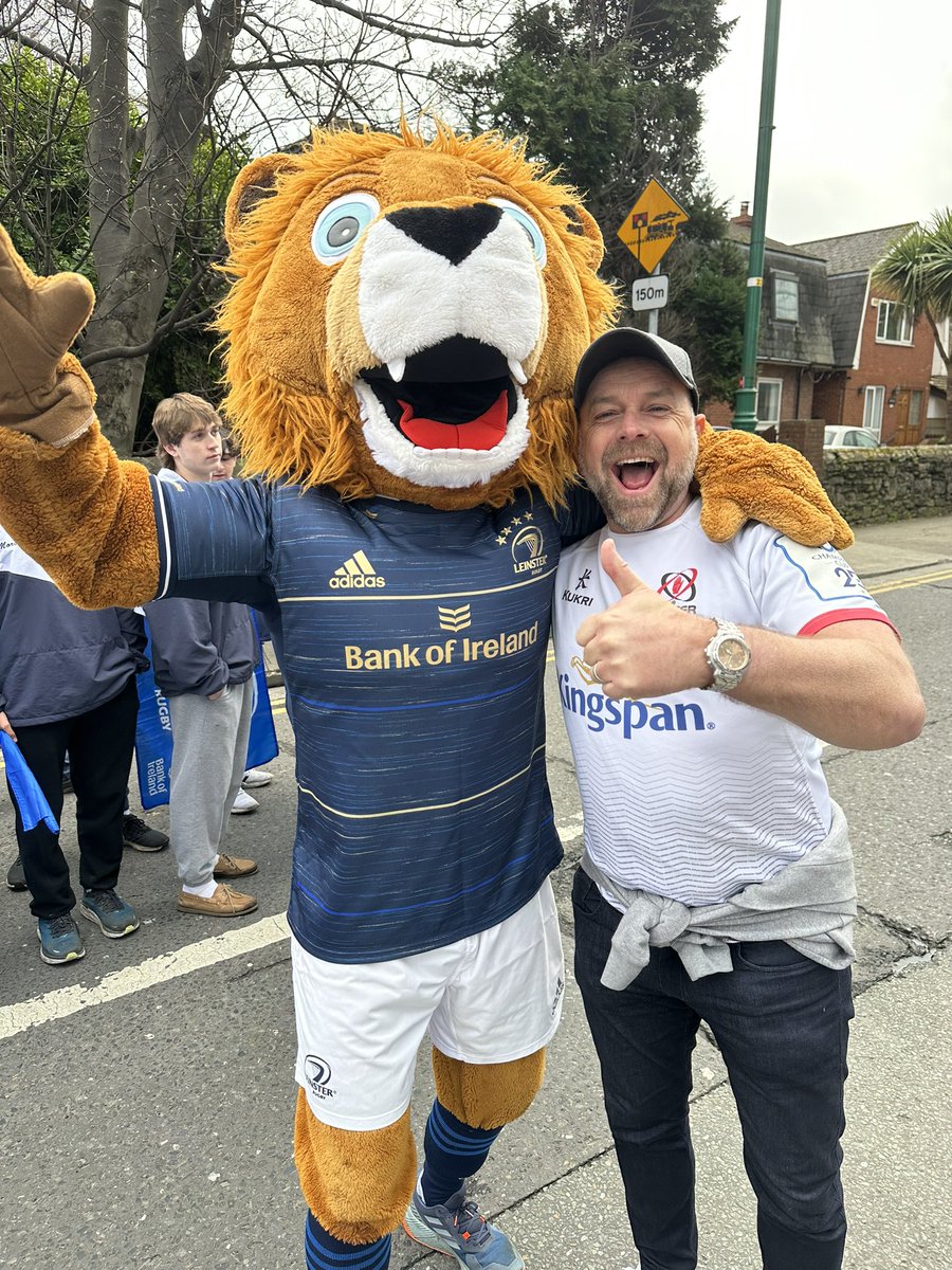 In the lion’s den <a href="/UlsterRugby/">Ulster Rugby</a> <a href="/leinsterrugby/">Leinster Rugby</a> #suftum