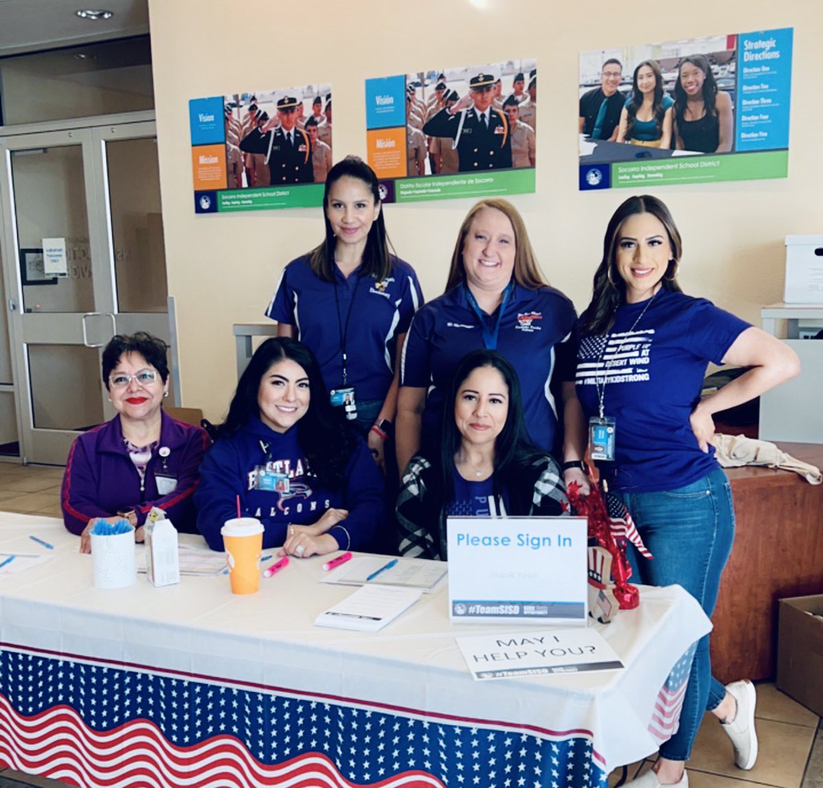 Eastlake Feeder Pattern Liaisons present at the Military Family Conference for the second year in a row! 💜🇺🇸 #AprilMonthOfTheMilitaryChild #TeamSISD