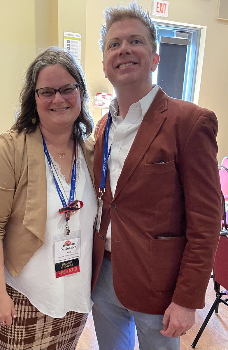 Congrats to @OdegardTim for his well-earned honor of the Massey-Sexton Award, a recognition of his service to the community of individuals with dyslexia and to literacy education overall. Plus a reunion is always fun!