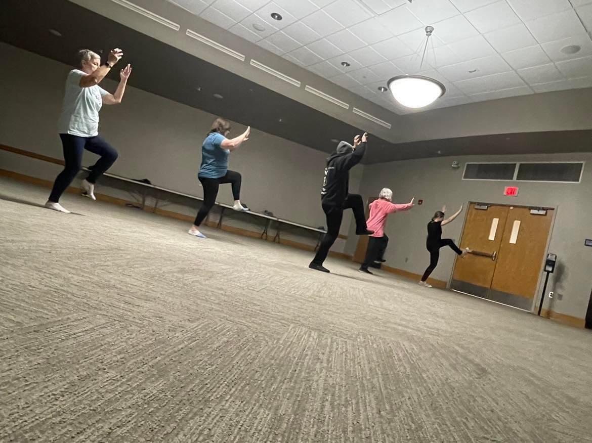 MissionKSPksRec's tweet photo. Happy #WorldTaiChiDay! 
Did you know PCC offers Tai Chi classes?
M-TH: 7-8PM &amp; SAT: 10-11AM
Tai Chi relaxes, relieves stress and improves balance using deep breathing meditation. Learn Tai Chi with Joe Wood, Wood Martial Arts, signup here: https://t.co/ntFVSa5LAZ
#namaste #taichi https://t.co/vmCnQFPF2o