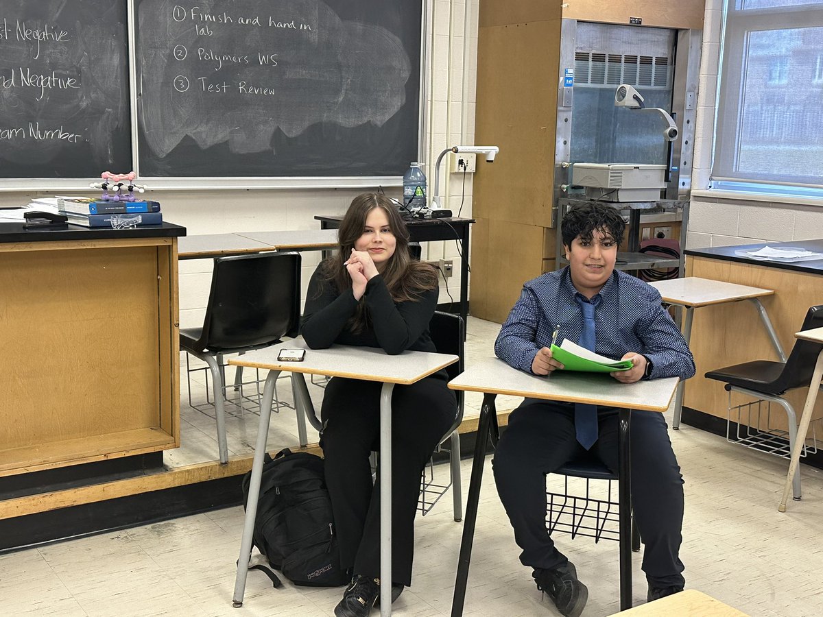 Mrs. A. Amato tweet media