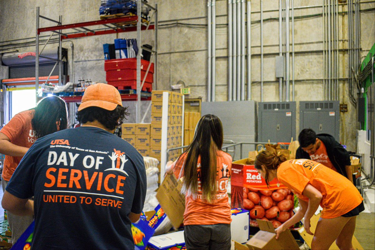 UTSA's tweet photo. The UTSA family is scattered across SA today to provide a helping hand. Our 20+ projects include:
📍 Children's Hunger Fund
📍 Mitchell Lake Audubon Center
📍 RiverAid
📍 SAMMinistries
📍 Wildlife Rescue & Rehab
#UTSA #UTSADayOfService #BirdsWhoServe https://t.co/R01lmXJyWK