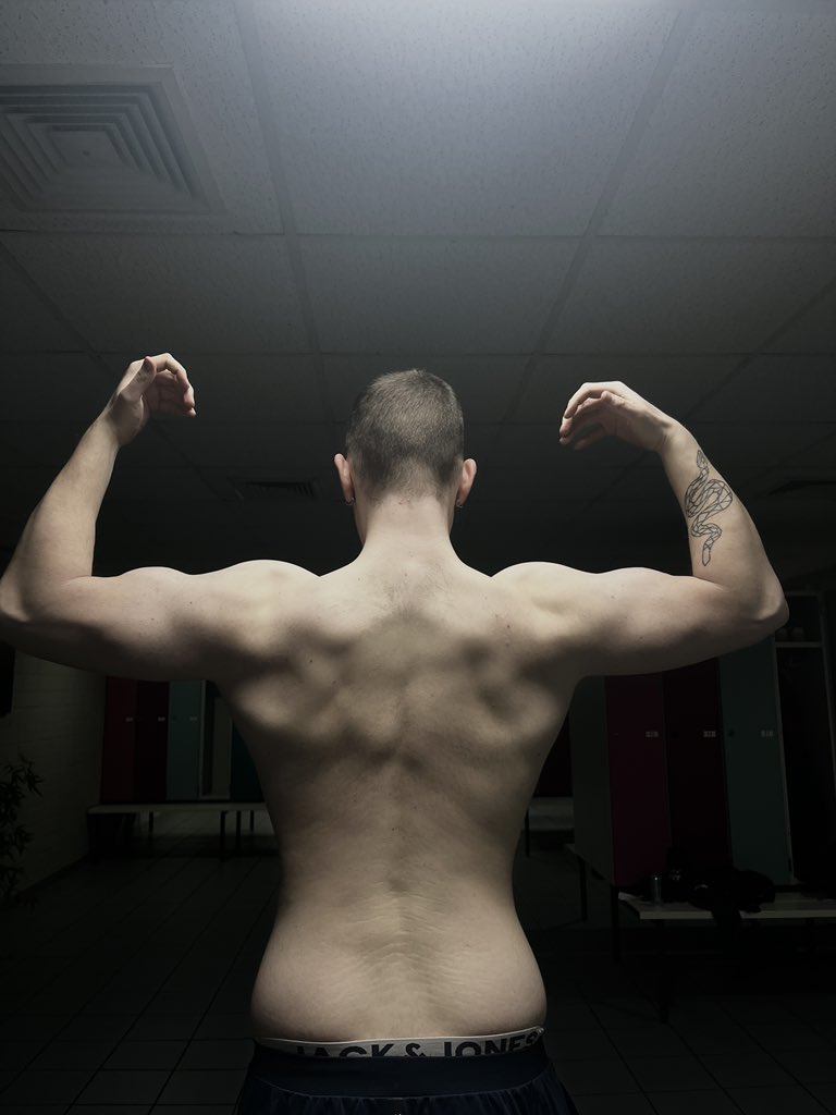 Lex_Hanma's tweet image. Es wird langsam