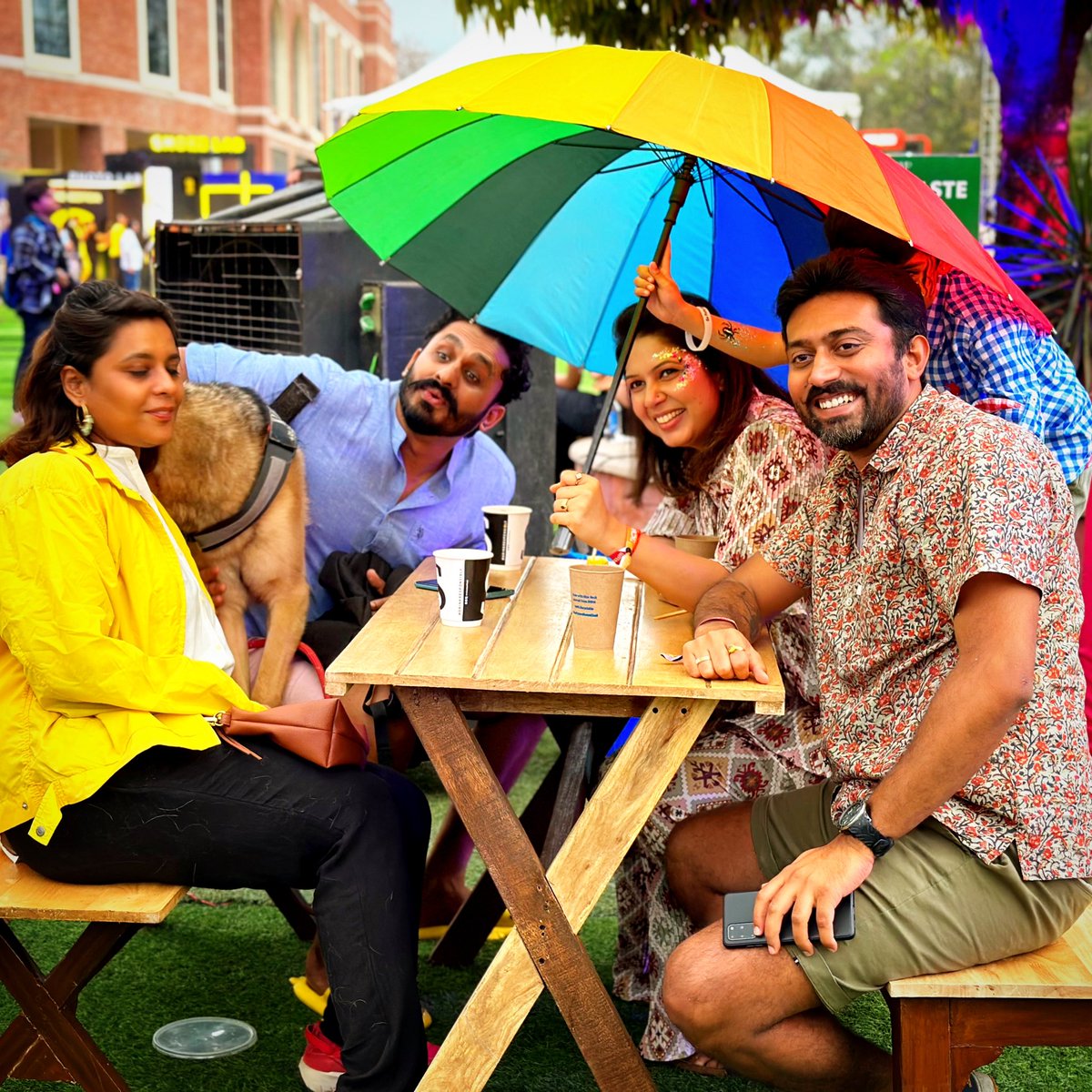 thedelhipedia's tweet photo. The biggest celebration of the country’s burgeoning cocktail culture, India Cocktail Week is on till tomorrow
So, enjoy your weekend with your squad!

📍Major Dhyanchand Stadium, Gate no. 3
.
.
.
#delhipedia #Delhi #Delhiweekend #DelhiWeather #DelhiCapitals #indiacocktailweek https://t.co/2S93x0hFdF