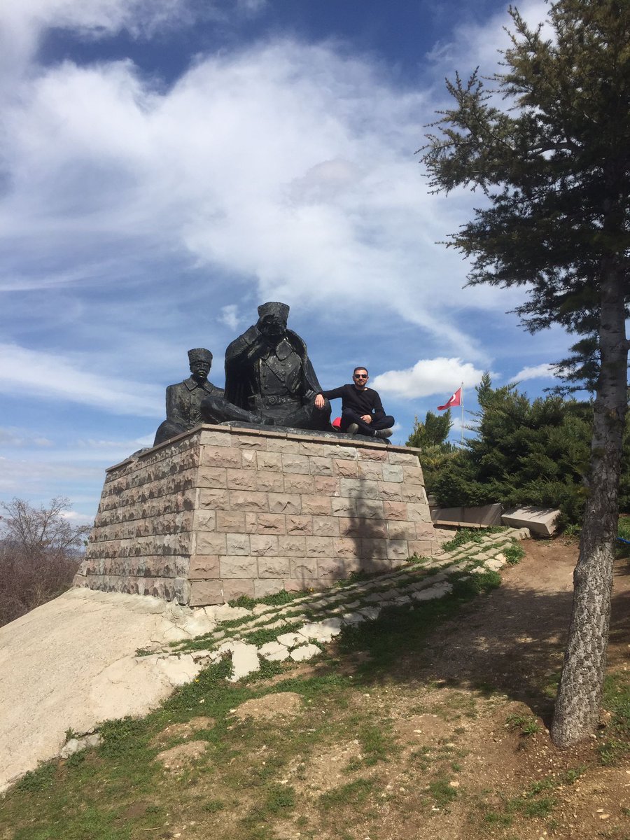 akemre81's tweet photo. #duatepe#kartaltepe#cepheler https://t.co/tm9Uhe4NGh