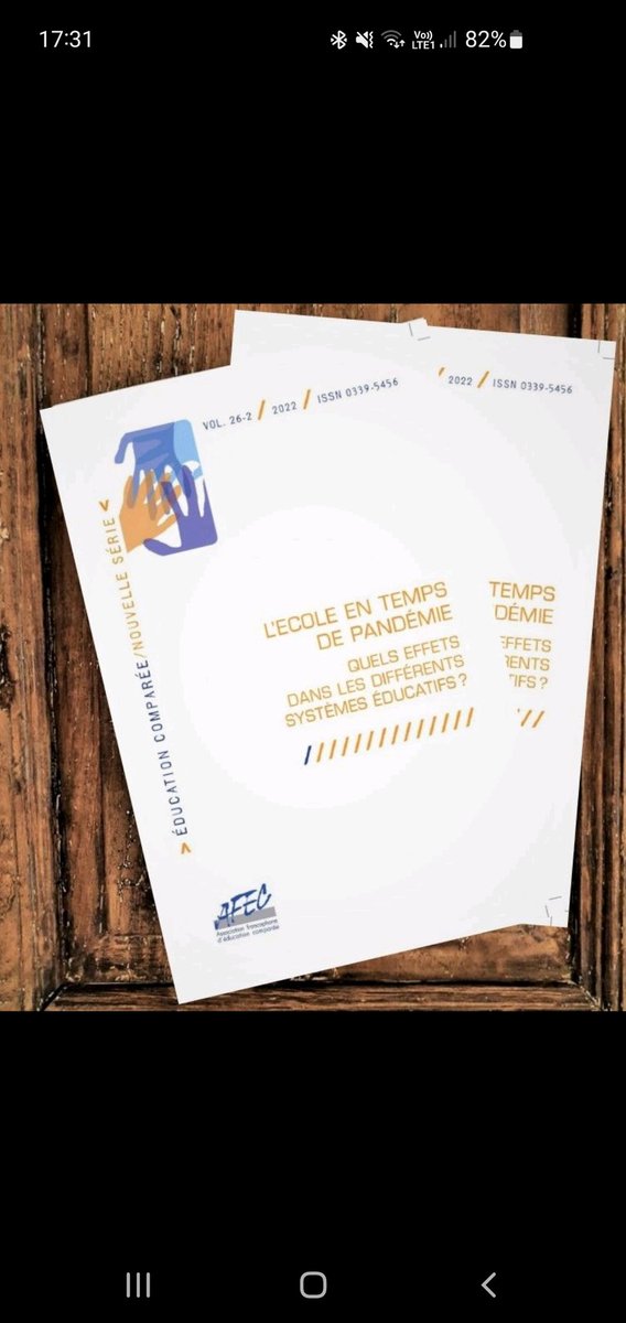 Contente de notre nouvel article dans la revue d’Education Comparée!Il est consacré aux mutations dans les pratiques des enseignants/aux pratiques d’#évaluation en #FWB, prises en tenaille entre la réforme #PACTE qui réaffirme le principe de #différenciation et la continuité péda