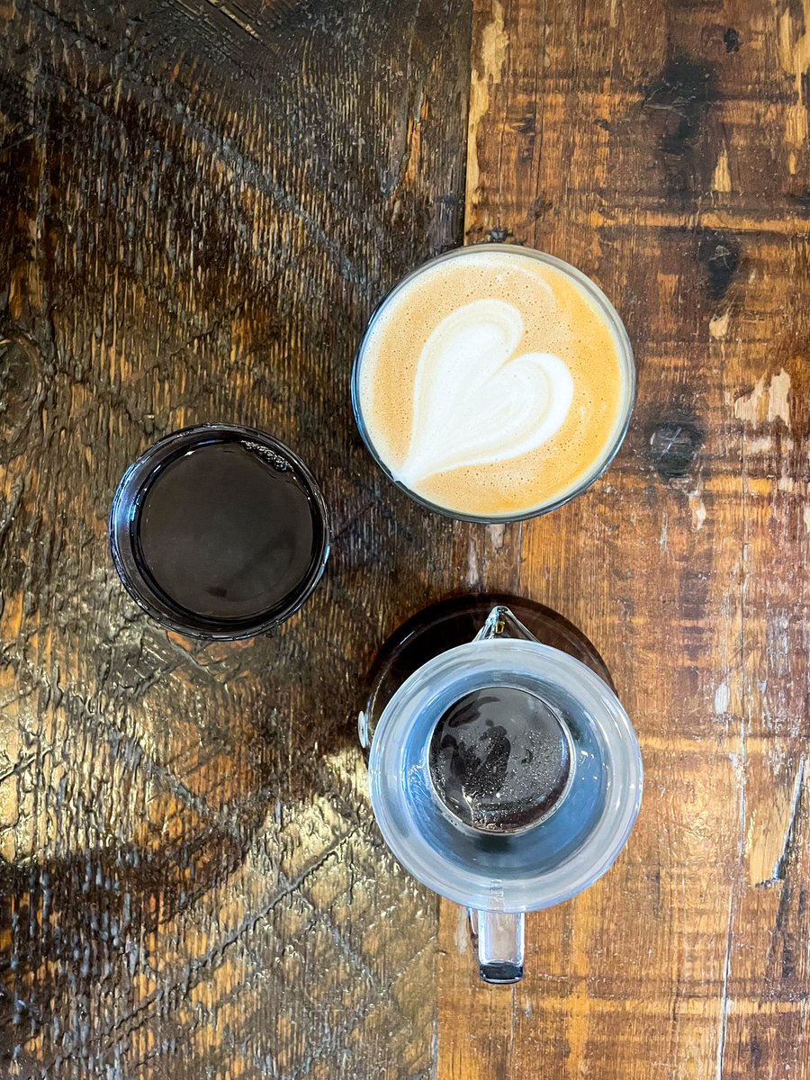 No pictures but we ended up at #HysSteakhouse for Manhattans and Old Fashioneds. The breadth of single pour was Scottish #Whiskey.
Now, grabbing some <a href="/monogramco/">Monogram Coffee</a> from #Calgary via <a href="/revolver_coffee/">Revolver</a> in #YVR’s / #Vancouver’s #Gastown neighborhood. #Beer #Travels #photography