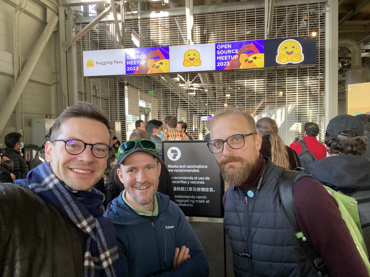 EmanueleLaurenz's tweet photo. #woodstockai
#artificialintelligence #machinelearning #largelanguagemodels @huggingface https://t.co/euUGmx2UiW