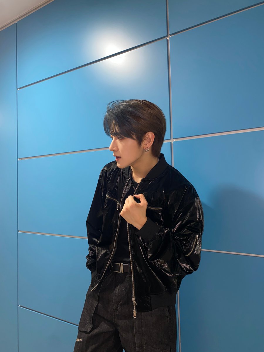 TRENDZ_OFFCL's tweet photo. [#윤우]

프렌드지 윤나잇dD🐺🩶

#FROM_TRENDZ #TO_FRIENDZ #TRENDZ #트렌드지 https://t.co/oYjWiPAu9x