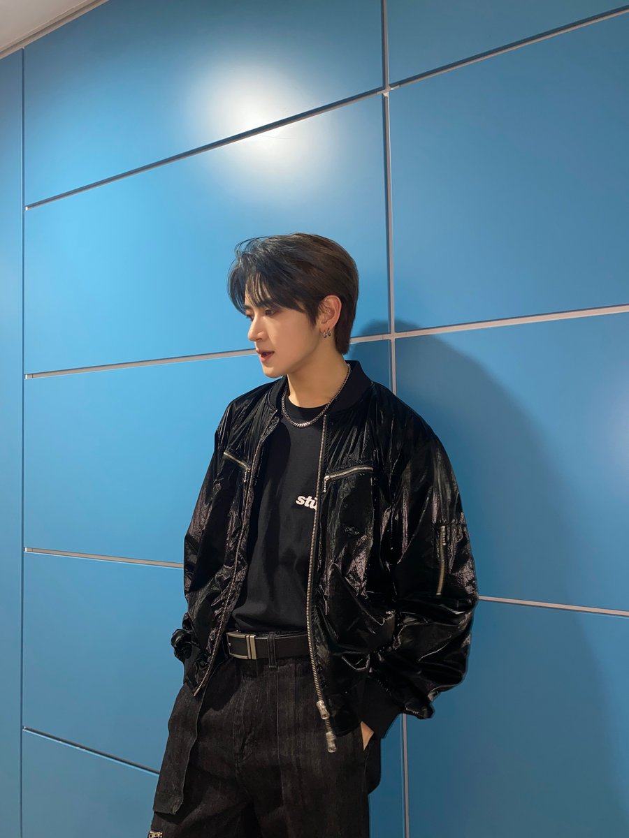 TRENDZ_OFFCL's tweet photo. [#윤우]

프렌드지 윤나잇dD🐺🩶

#FROM_TRENDZ #TO_FRIENDZ #TRENDZ #트렌드지 https://t.co/oYjWiPAu9x