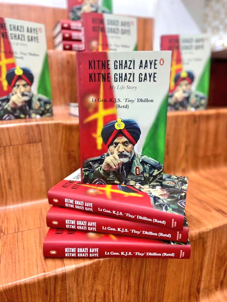 Presenting two much Acclaimed and Bestselling Books : • Bipin - The Man Behind the Uniform : @rachnabisht9 Ji • Kitne Ghazi Aaye Kitne Ghazi Gaye - My Life Story : Lt. Gen (Retd.) K.J.S @Tiny_Dhillon Ji #PIRecommends #BuyFromPI #BookTwitter 💮 Order 👉 rzp.io/l/BipinKGAKGG