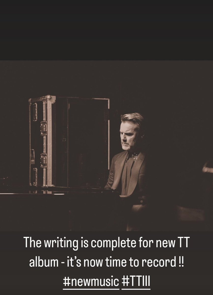 Garyismyhero's tweet photo. Woohoo @GaryBarlow!! #π #writing #Instagram(-story) #newmusic #record #TTIII #new #complete #time #TTalbum https://t.co/I6Sye1wZwp