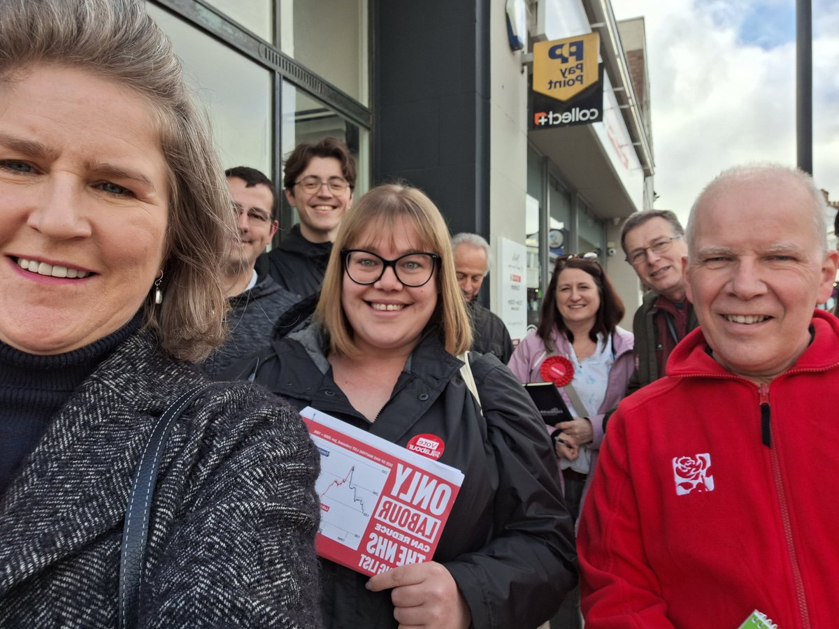 Kate4BelleVue's tweet photo. Good to talk to people in Belle Vue with @ShrewsLabour this morning https://t.co/FDDfvtNua6