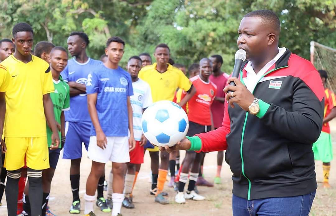 KYISA_Kenya's tweet photo. Twahir Muhiddin leading a team of sports professionals in selection of youths who will represent @KilifiCountyGov in this year's 8th edition of the @KYISA_Kenya Games that will be hosted by @TNCG_Official 
#TupataneTNC
@CarolRadull 
@SMukangai 
@bekimwamburi 
@YoshuaMakori https://t.co/hZKT6IHfFm