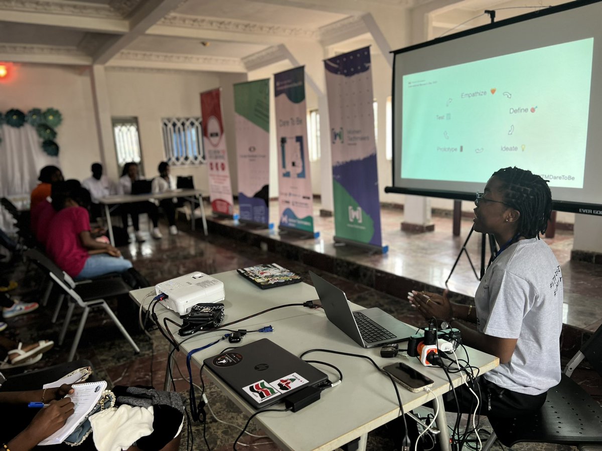 WTMBamenda's tweet photo. @nangah_amandine and @ngumihfien facilitating the workshops

#WTMBamendaIWD2023 #IWD2023 #WTMBamenda #WTMDareToBe #WomenInTech https://t.co/esDklVCXAu