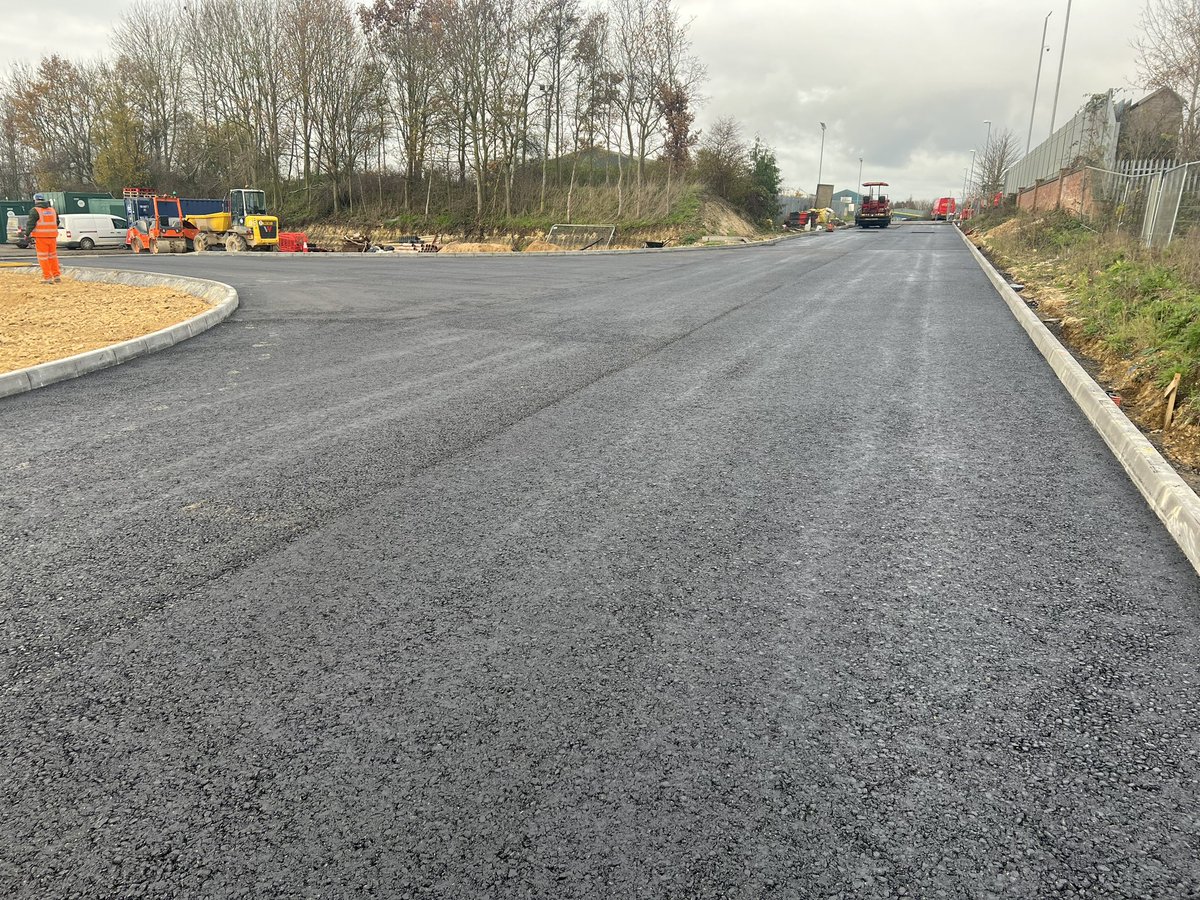 Hall Macadam Ltd tweet media