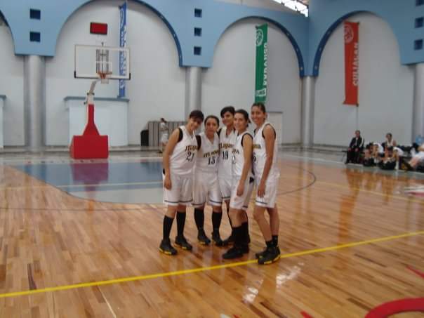 pamanitos's tweet photo. Dream team de último Nacional jugado 
coach @OscarYander  apoco no nos extrañas ? https://t.co/Fu7746bQfQ