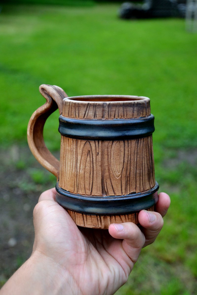 #potterymug #potterybeermug #largecoffeemug #largeteamug #barrelmug #woodbarrel #friendgift #ceramiclargemug #fathergift #giftidea #momgift #ecomug #housewarminggift #vegangiftmug #stonewaremug #milkmug #