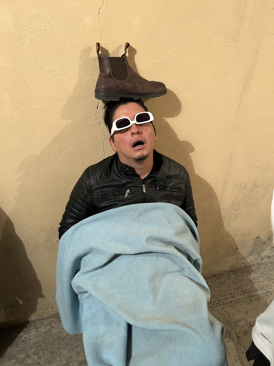 JovaniML's tweet photo. Vamos a una peda tranqui 😎 
Mi compa: https://t.co/JIVG2LMctq