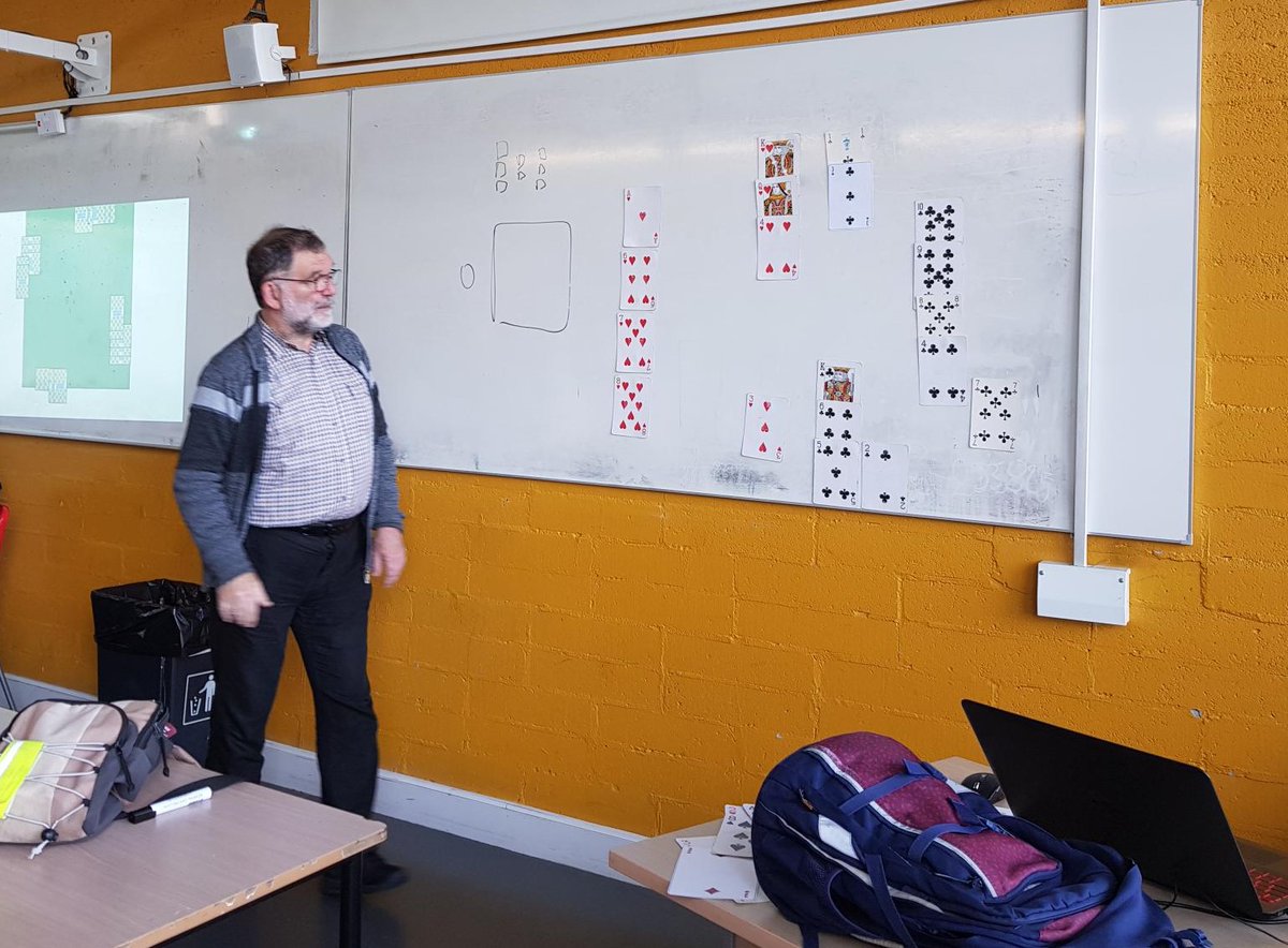 Bountydublin's tweet photo. 1ère Semaine du Festival de Maths au Lycée Français International Samuel Beckett. Initiation au Bridge♥️♣️♦️♠️ à destination des élèves du primaire et du secondaire par Michel Gouy. Petits et grands étaient ravis. Merci !🙏@FF_Bridge @aefeinfo @lfidublin #maths https://t.co/xDydL1T10j