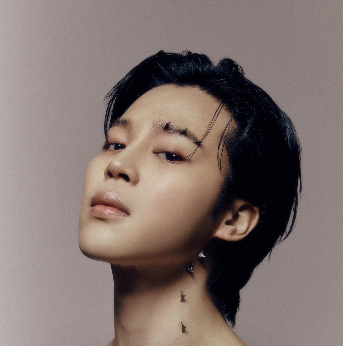thebtschart's tweet photo. Jimin’s “FACE” breaks the record for the biggest album debut of all-time by solo artist on Spotify South Korea with 1.149 million streams (3rd overall). https://t.co/weOJXcYfP0