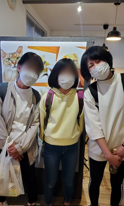「複数の女性 衛生マスク」のTwitter画像/イラスト(新着)