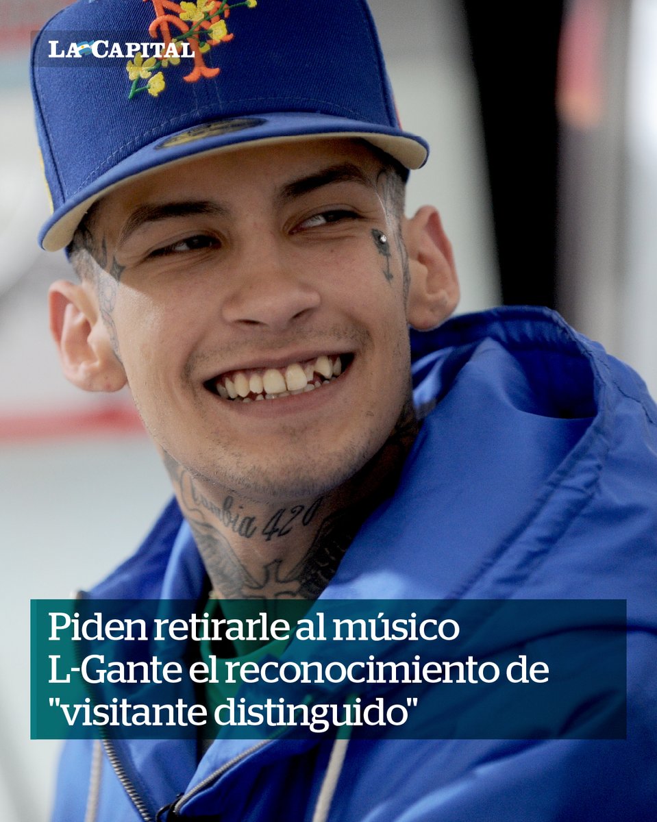 lacapital's tweet photo. El Concejo Municipal lo había declarado así en 2021. Luego, se fotografió con líderes de Los Monos y también les envió audios con saludos.

→ https://t.co/gp2BDPLFqQ https://t.co/jqZ8SsqO3K