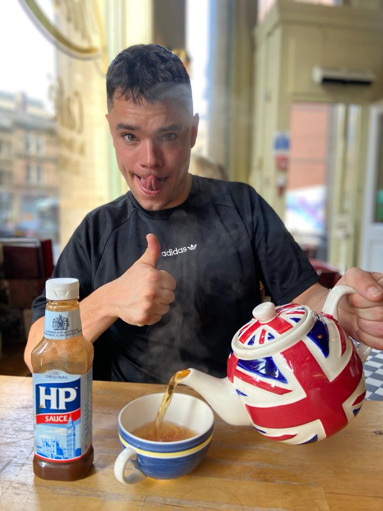 KNEECAPCEOL's tweet photo. GOOD AND BAD NEWS FOLKS

Just had a call there with a major record label and looks like we’re signed up - announcing soon! 

But all tracks English from now on, we weren’t sure what to do but went for the cash xxx https://t.co/MWJd50703d