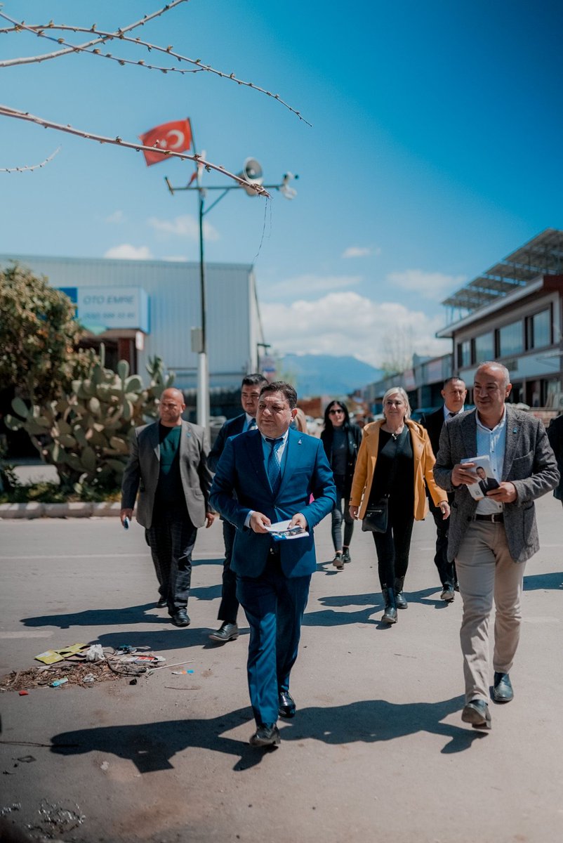 Kumluca sanayii sitesi ziyaretimizde çekiç sesi duymadık...Esnaf oturmaktan yorgundu..