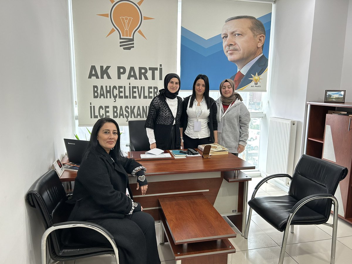 NeslihanGr13's tweet photo. Belki bugün noktalarımız farklı ama davamız bir gönüllerimiz bir ….                            #SeninleOlduSensizOlmaz                                #AdamKazanacak https://t.co/9uIVrIp68q