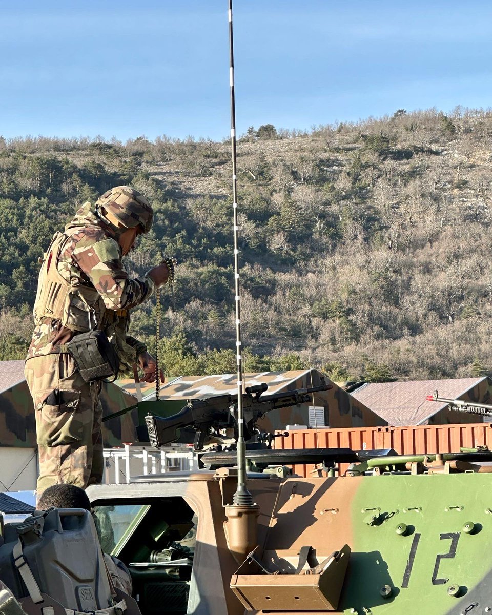 RICM_off's tweet image. #prépaops pour nos marsouins du 1er escadron au DAO à Canjuers 

#RICM #TDM #cavalerie #troupesdemarine 

@troupesdemarine 
@armeedeterre