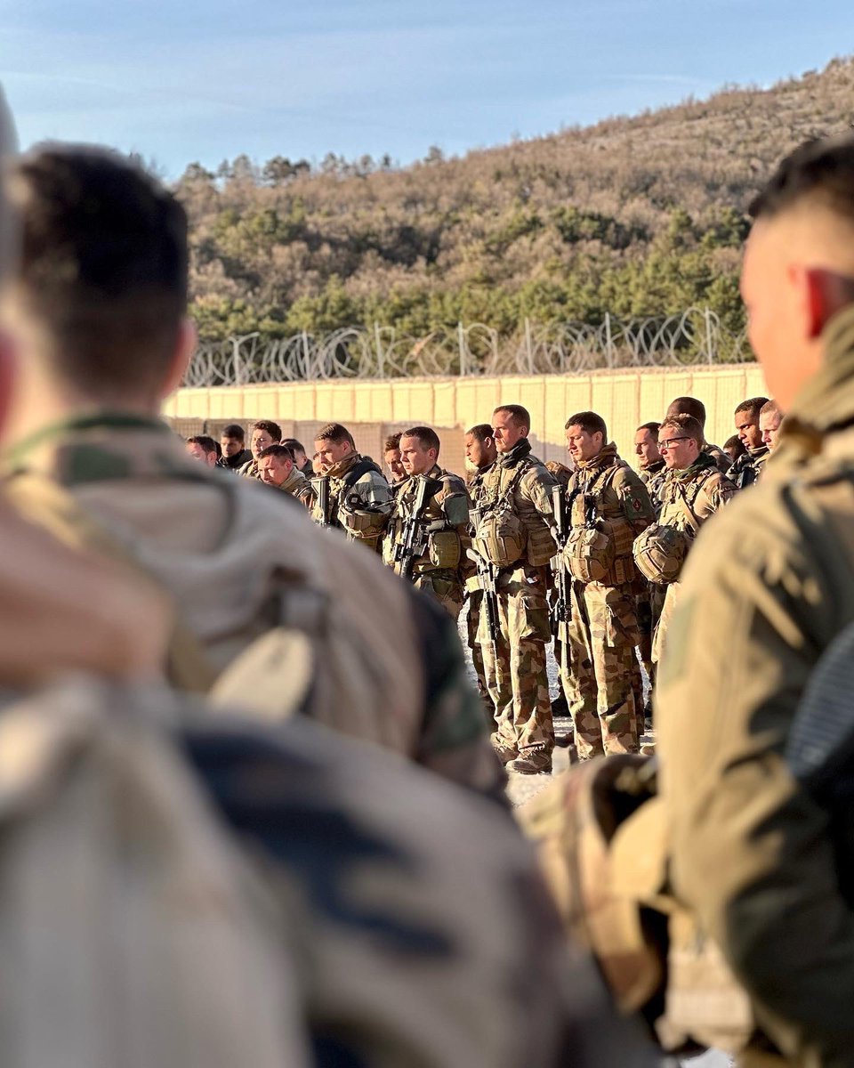 RICM_off's tweet image. #prépaops pour nos marsouins du 1er escadron au DAO à Canjuers 

#RICM #TDM #cavalerie #troupesdemarine 

@troupesdemarine 
@armeedeterre