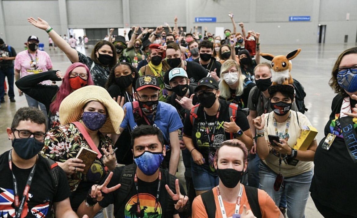 zoë on Twitter "happy birthday RoosterTeeth ,) here’s to finally hitting our 20s"